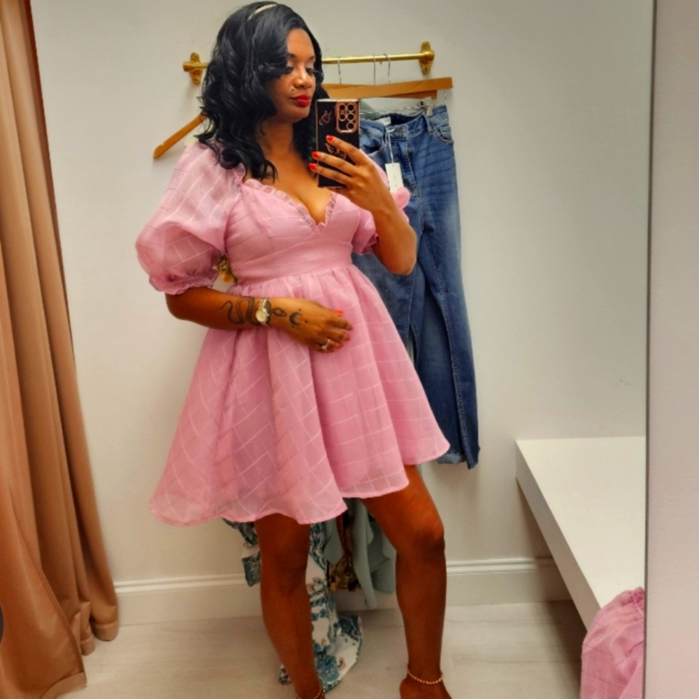 Elegant Pink Puff Sleeve Dress